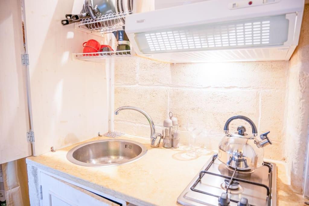 Ferienwohnung Borgo Antico-Centro Storico Casa Ventosa Oria  Exterior foto