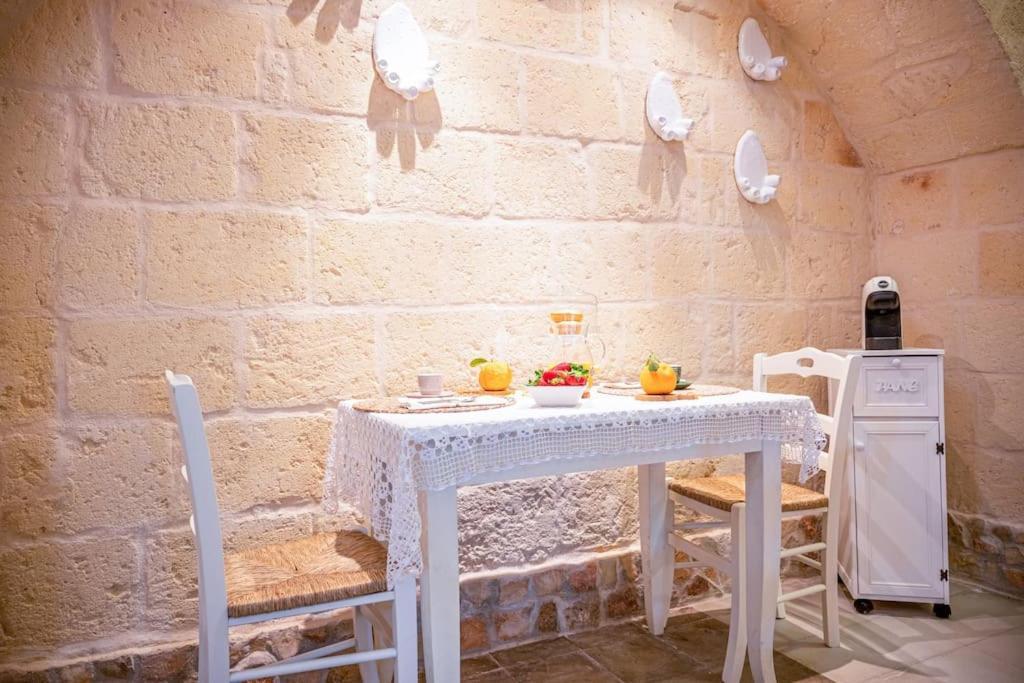 Ferienwohnung Borgo Antico-Centro Storico Casa Ventosa Oria  Exterior foto